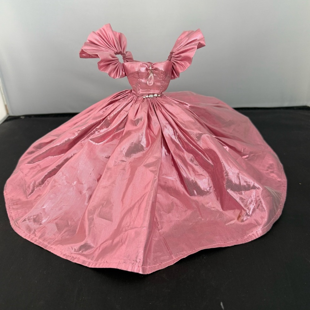 Sabrina Doll Barbie Shimmering Pink Dress